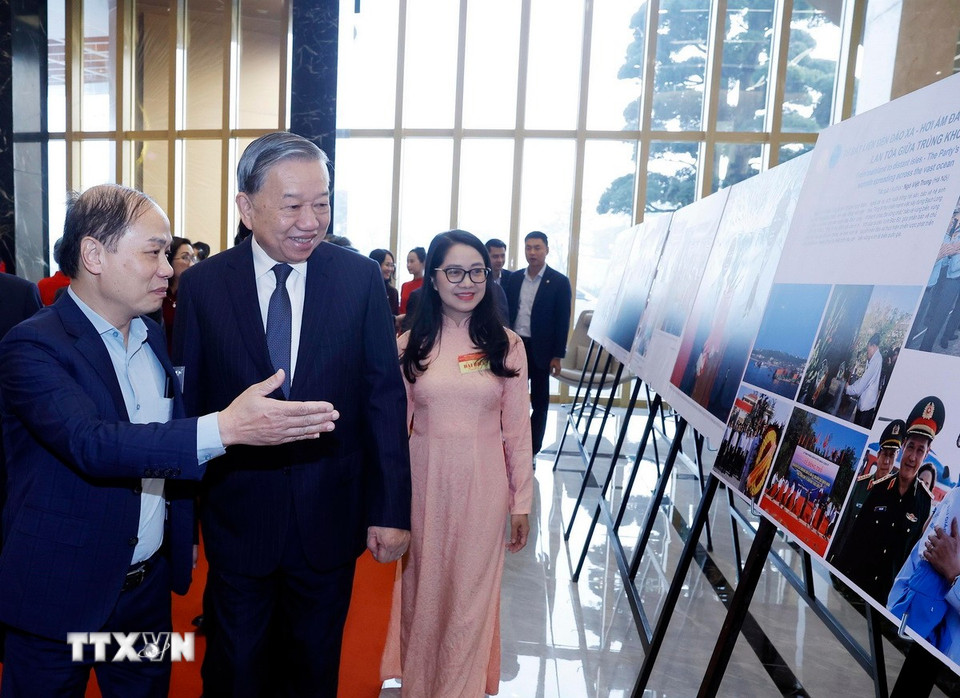 Toàn cảnh Hội nghị triển khai nhiệm vụ năm 2026 của ngành Tuyên giáo và Dân vận- Ảnh 4.