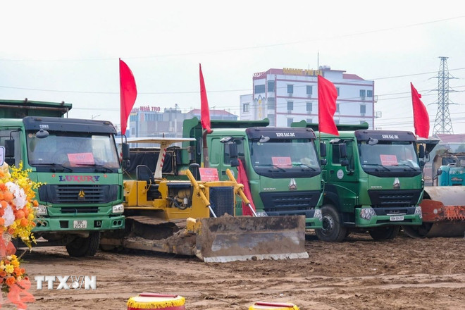 Phó Thủ tướng Phạm Thị Thanh Trà dự lễ khởi công khu công nghiệp Quế Võ II- Ảnh 1.