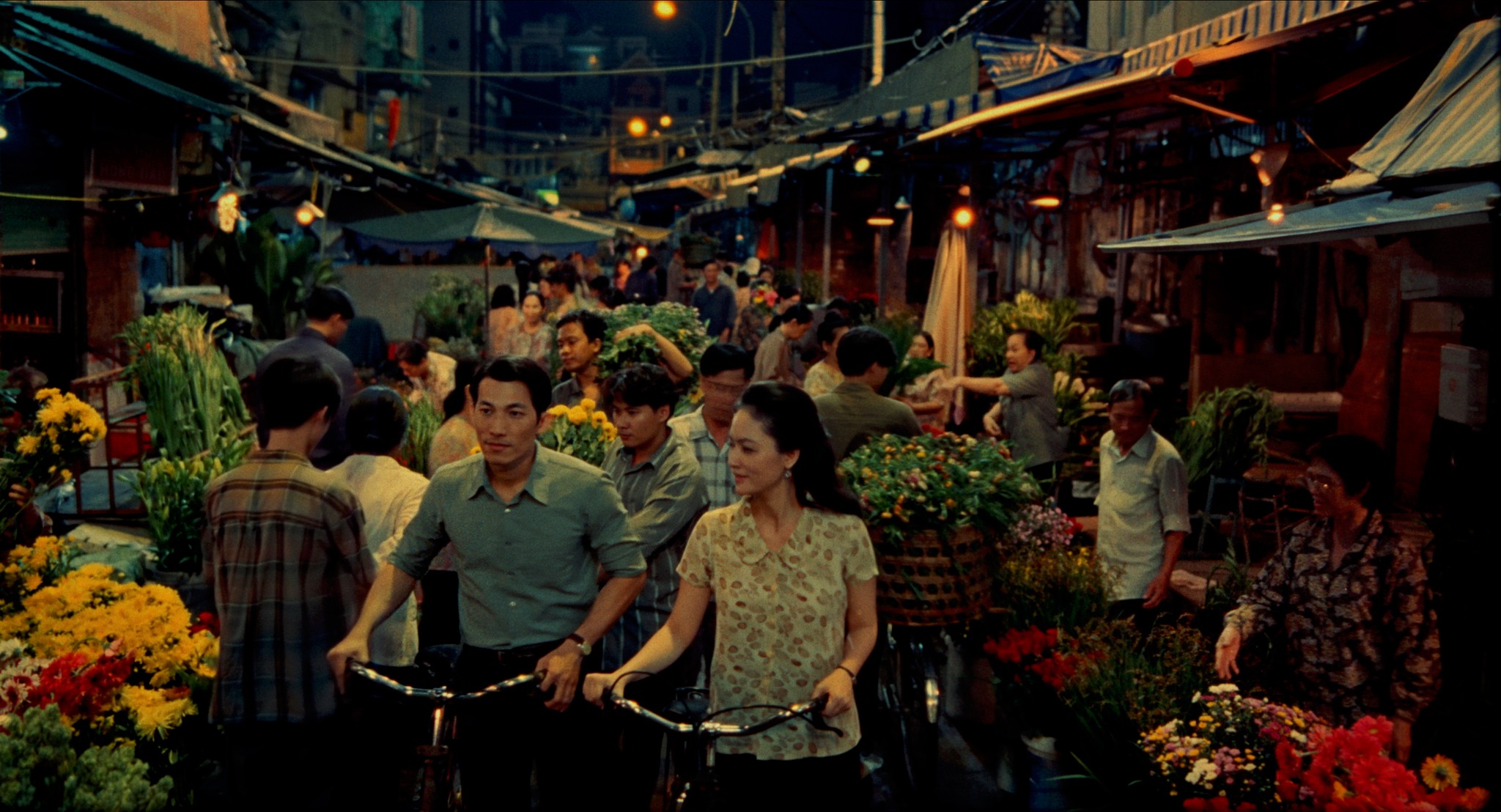 "Quán Kỳ Nam" đối diện với nguy cơ rời rạp sớm sau 3 ngày công chiếu- Ảnh 4. "Quán Kỳ Nam" đối diện với nguy cơ rời rạp sớm sau 3 ngày công chiếu- Ảnh 4.