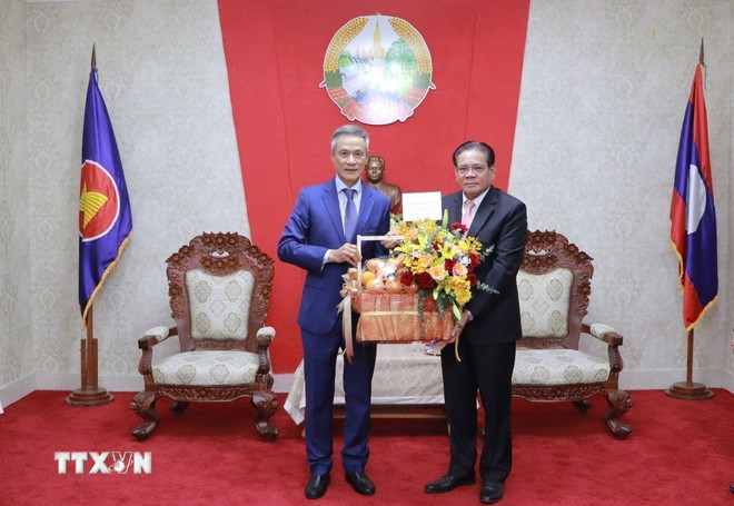 Việt Nam tiếp tục là người bạn lớn, người đồng chí thủy chung của Lào- Ảnh 2.