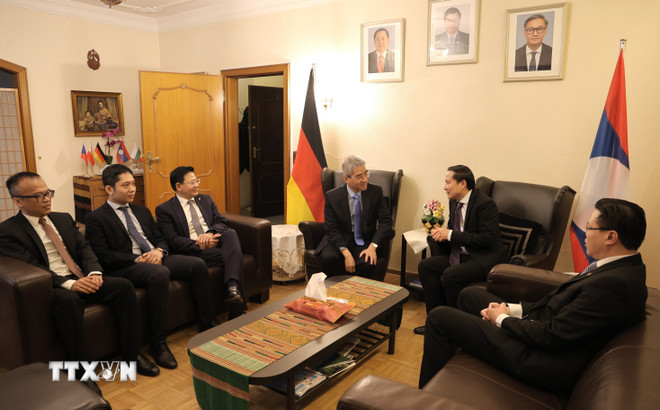 Việt Nam tiếp tục là người bạn lớn, người đồng chí thủy chung của Lào- Ảnh 3.