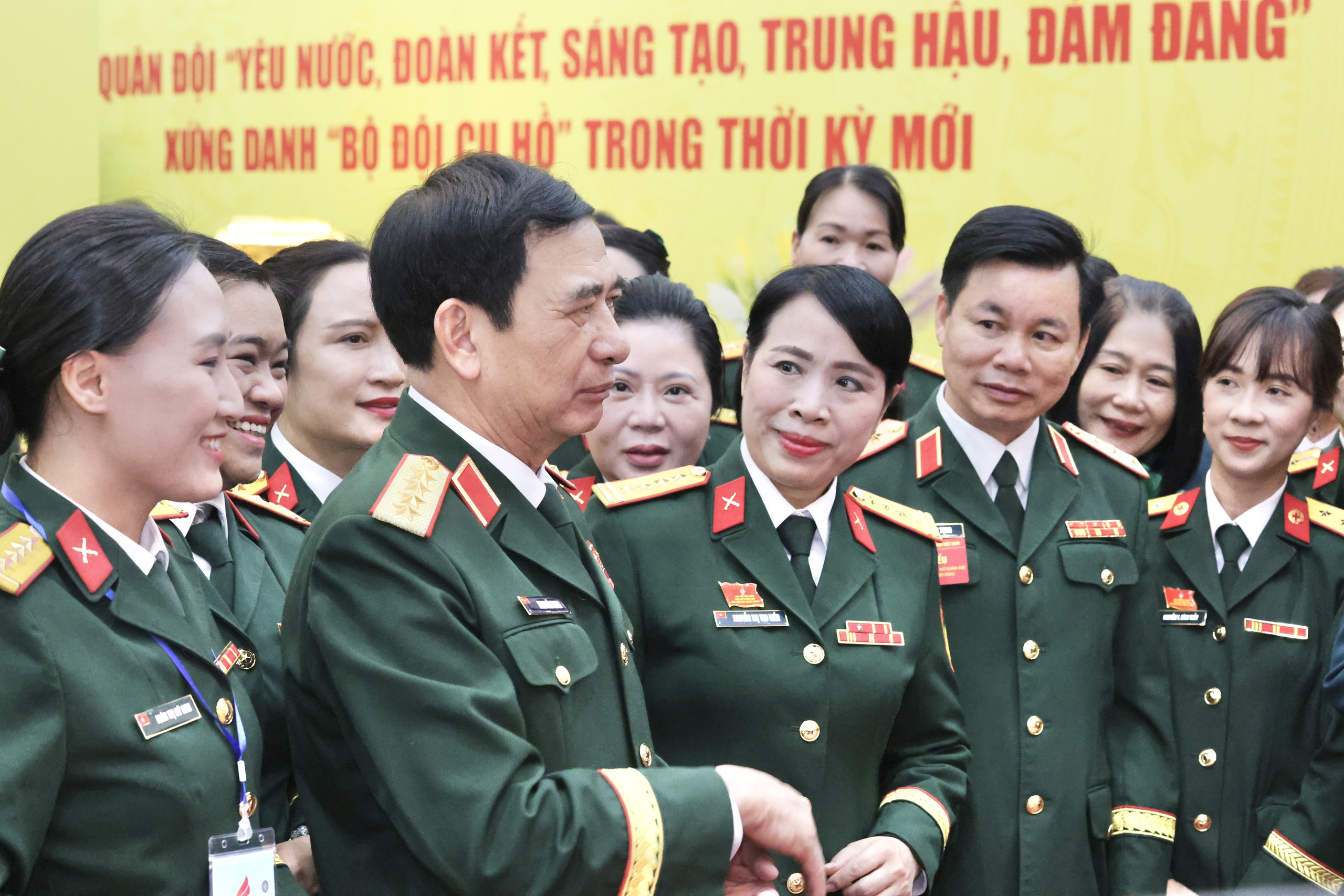 Đại hội đại biểu Phụ nữ Quân đội lần thứ VIII thành công tốt đẹp- Ảnh 1. Đại hội đại biểu Phụ nữ Quân đội lần thứ VIII thành công tốt đẹp- Ảnh 1.