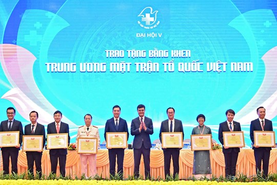 Chủ tịch Bùi Thị Minh Hoài dự Đại hội đại biểu toàn quốc Hội Thầy thuốc trẻ Việt Nam lần thứ V- Ảnh 6.