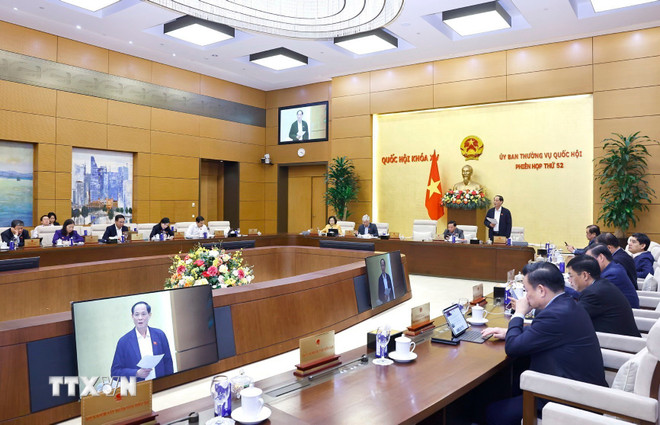 Họp Ủy ban Thường vụ Quốc hội: Đổi mới cách tiếp cận trong phân loại đô thị- Ảnh 1.