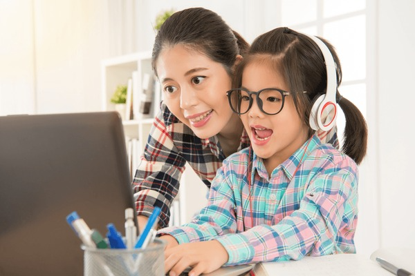 Cha mẹ rơi vào "cái bẫy" của sự nuông chiều con- Ảnh 1.