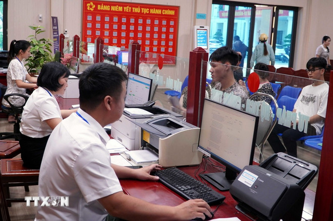 Tiêu chuẩn chức danh công chức lãnh đạo, quản lý ở cơ quan hành chính nhà nước- Ảnh 1.