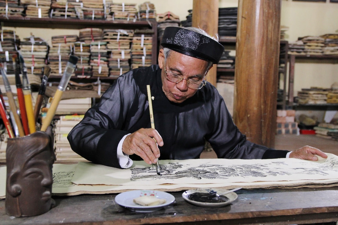 Giữ nghề làm tranh dân gian Đông Hồ- Ảnh 2.
