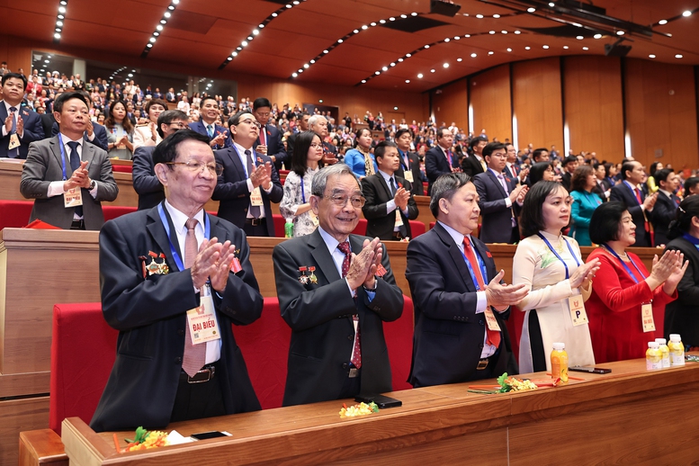 Thủ tướng: Thi đua đã thấm sâu trong mọi người, mọi nhà, mọi ngành, mọi lĩnh vực- Ảnh 3.