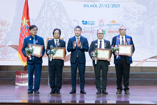 Cầu nối thúc đẩy hợp tác hữu nghị giữa nhân dân hai nước Việt Nam - Pháp- Ảnh 3.