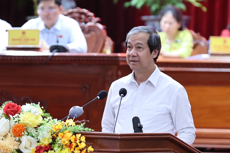 Thủ tướng: Dự kiến đầu tư gần 700 nghìn tỷ đồng cho y tế và giáo dục trong 10 năm tới- Ảnh 8.