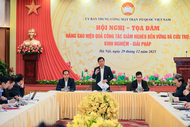 Bàn giải pháp nhằm nâng cao hiệu quả công tác giảm nghèo bền vững và hoạt động cứu trợ trong thời gian tới- Ảnh 7.