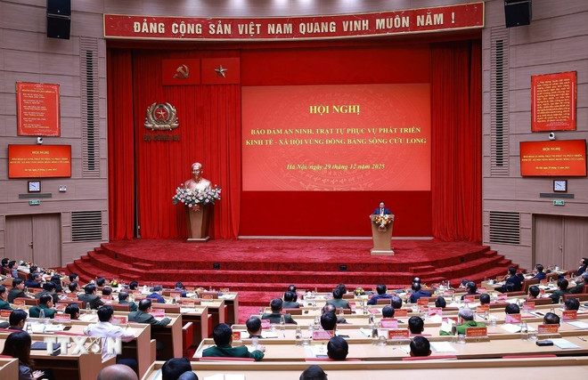 "Kết hợp chặt chẽ giữa đảm bảo quốc phòng, an ninh với phát triển kinh tế-xã hội ĐBSCL"- Ảnh 1.