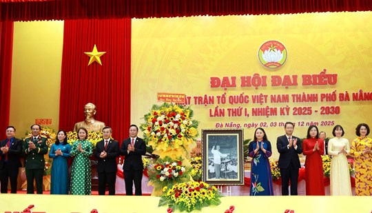 Phó Chủ tịch - Tổng Thư ký Nguyễn Thị Thu Hà dự Đại hội đại biểu MTTQ Việt Nam TP Đà Nẵng nhiệm kỳ 2025-2030- Ảnh 5. Phó Chủ tịch - Tổng Thư ký Nguyễn Thị Thu Hà dự Đại hội đại biểu MTTQ Việt Nam TP Đà Nẵng nhiệm kỳ 2025-2030- Ảnh 5.