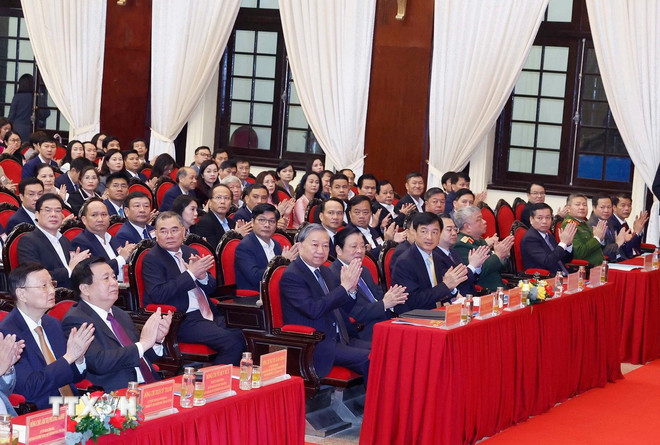 Tổng Bí thư: Đổi mới công tác đào tạo cán bộ theo hướng thiết thực, hiệu quả- Ảnh 1.