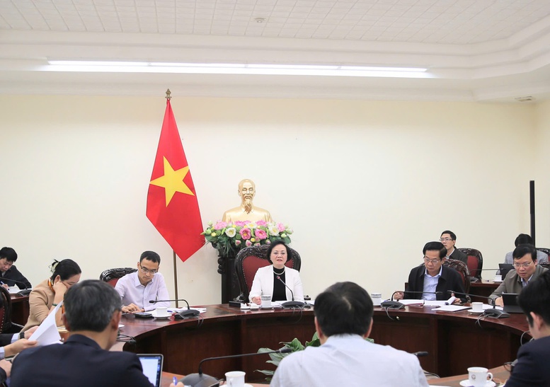 Phó Thủ tướng Phạm Thị Thanh Trà yêu cầu rà soát kỹ phương pháp đánh giá cán bộ, công chức- Ảnh 2.
