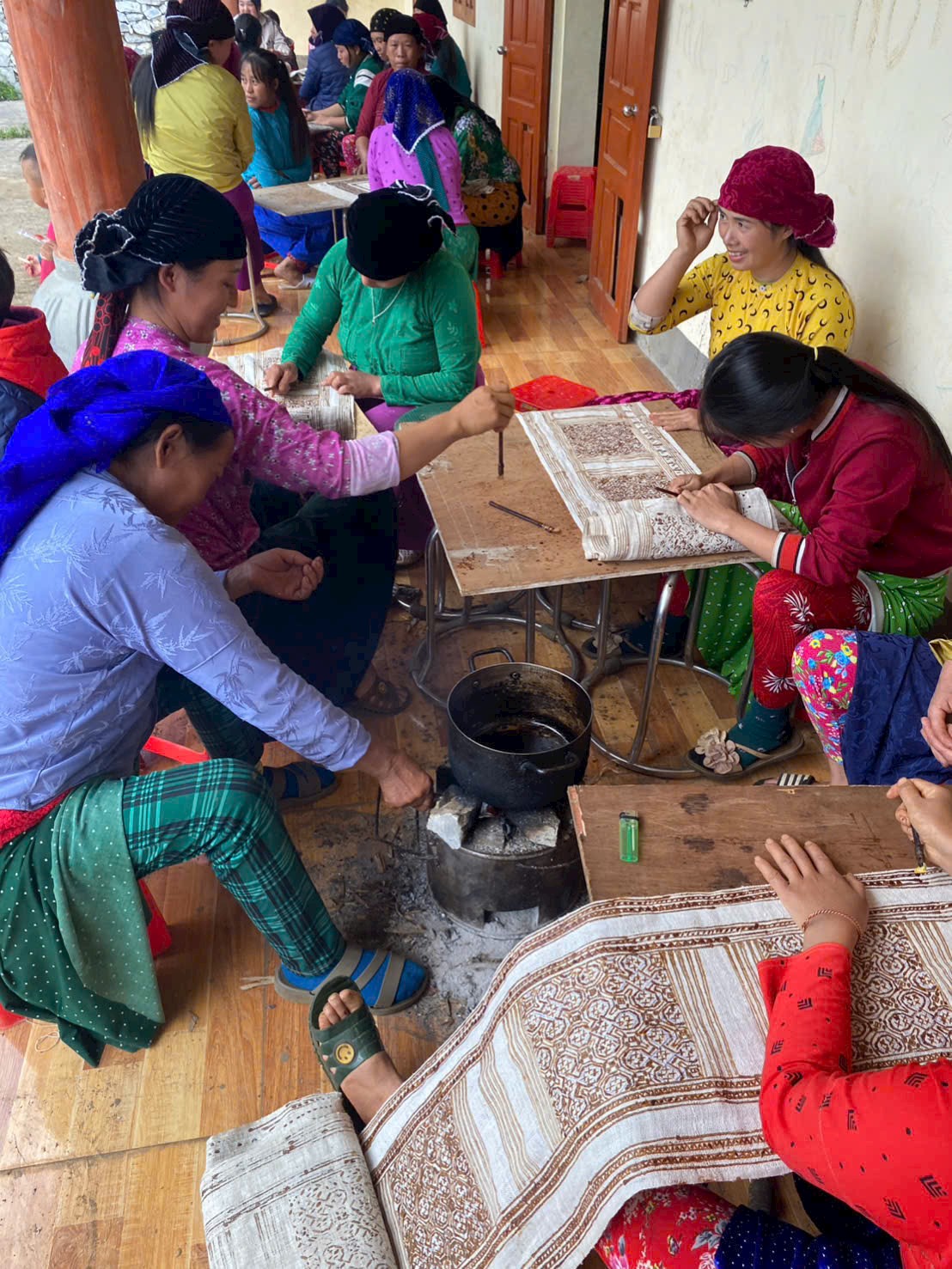 Giảm nghèo thông tin, mở ra hành trình tự chủ kinh tế cho phụ nữ- Ảnh 3. Giảm nghèo thông tin, mở ra hành trình tự chủ kinh tế cho phụ nữ- Ảnh 3.