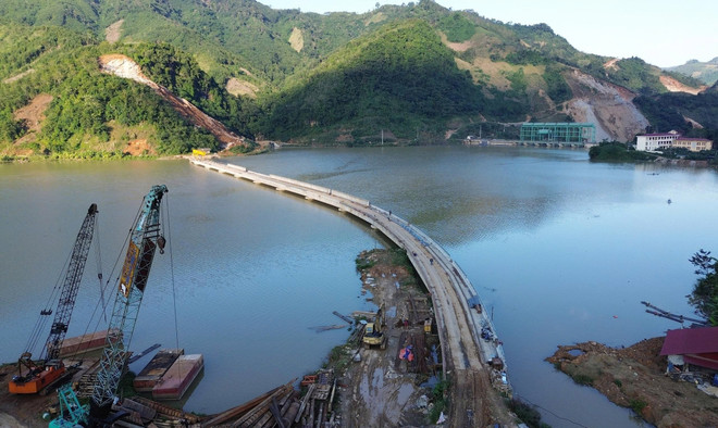 Có đường, tương lai sẽ khác: Người dân vùng cao kỳ vọng vào tuyến kết nối mới- Ảnh 2.