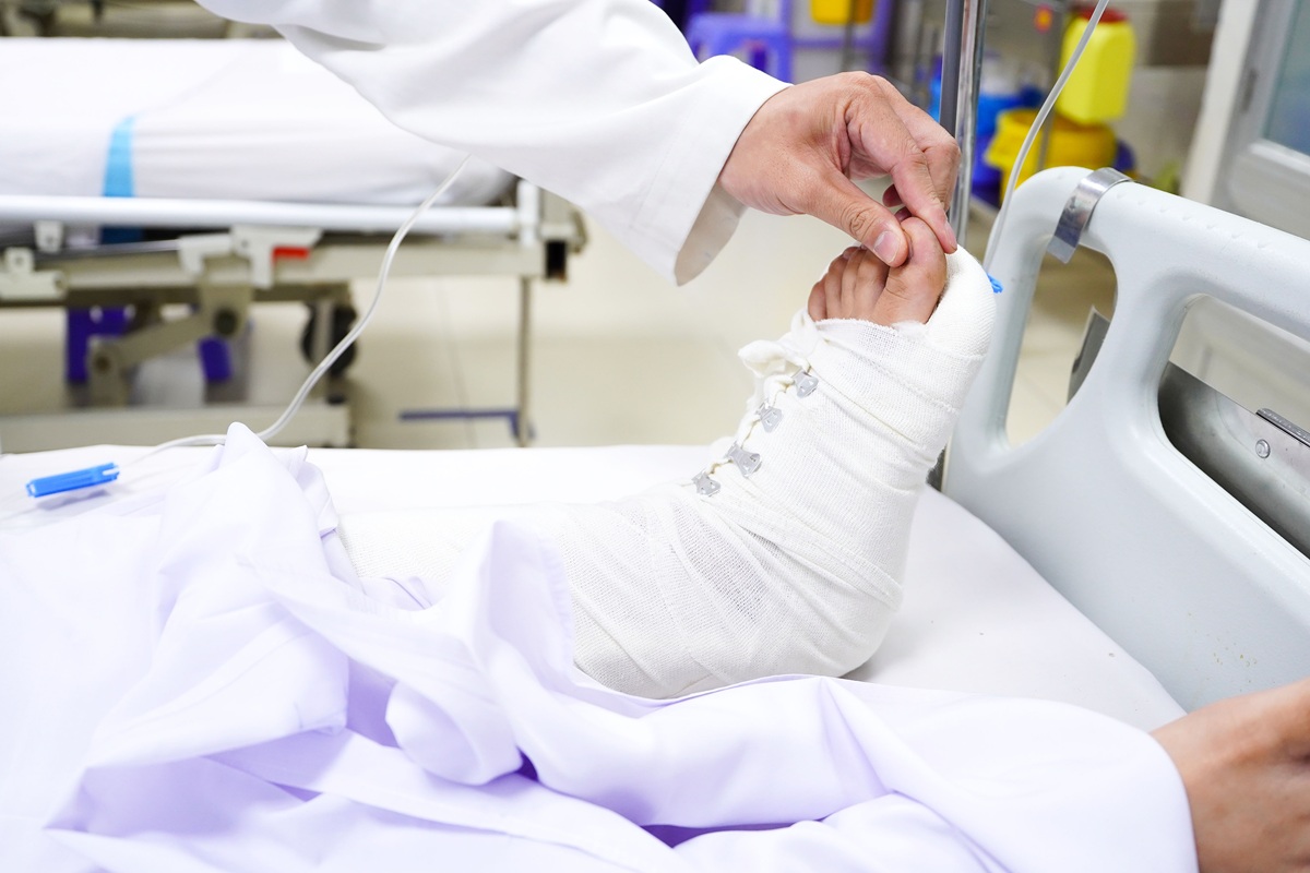 Thông tin mới về sức khỏe 2 nữ nạn nhân vụ cháy quán ăn ở TPHCM- Ảnh 2. Thông tin mới về sức khỏe 2 nữ nạn nhân vụ cháy quán ăn ở TPHCM- Ảnh 2.