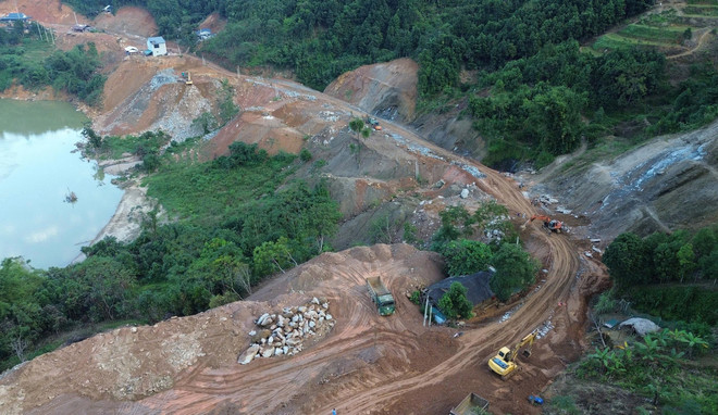 Có đường, tương lai sẽ khác: Người dân vùng cao kỳ vọng vào tuyến kết nối mới- Ảnh 1.