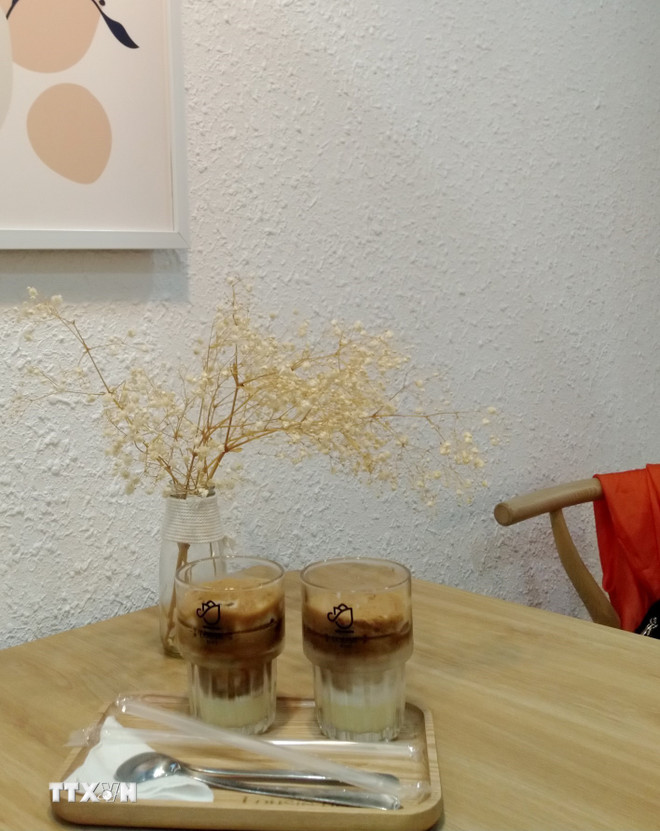 កាហ្វេវៀតណាមចំនួន ៣ ក្នុងចំណោមភេសជ្ជៈល្អបំផុតទាំង ១០ នៅអាស៊ីអាគ្នេយ៍ - រូបថត ១. 3 món càphê Việt Nam lọt top 10 đồ uống ngon nhất khu vực Đông Nam Á- Ảnh 1.