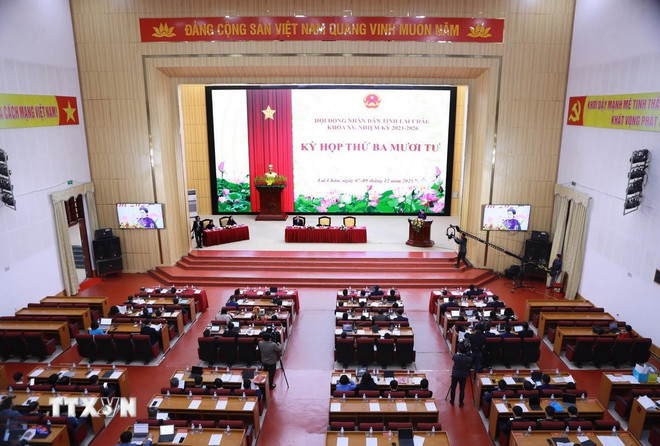 Bà Tẩn Thị Quế được bầu giữ chức Phó Chủ tịch HĐND tỉnh Lai Châu- Ảnh 1.