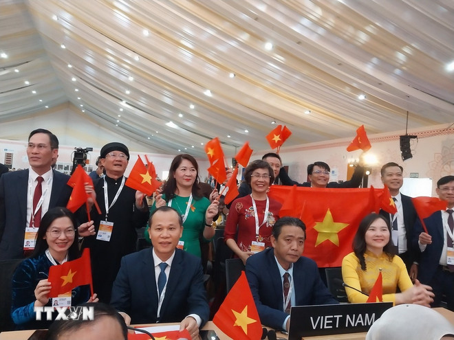 UNESCO ghi danh Nghề làm tranh Đông Hồ vào Danh sách Di sản cần bảo vệ khẩn cấp- Ảnh 1.