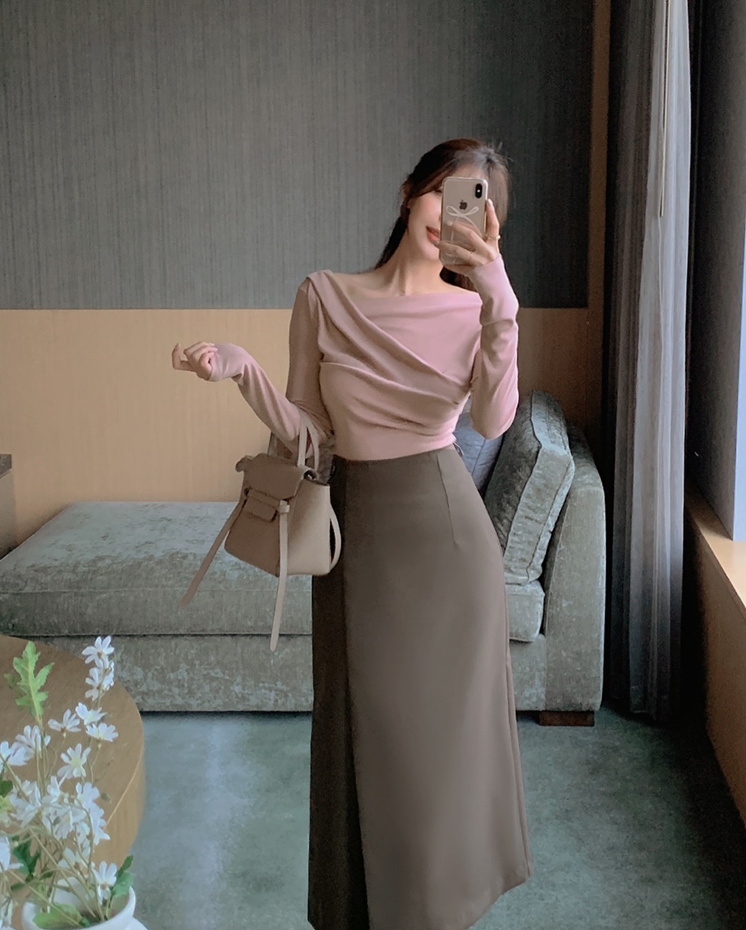 10 công thức mặc đẹp tới công sở cho nàng thích diện váy- Ảnh 1. 10 công thức mặc đẹp tới công sở cho nàng thích diện váy- Ảnh 1.
