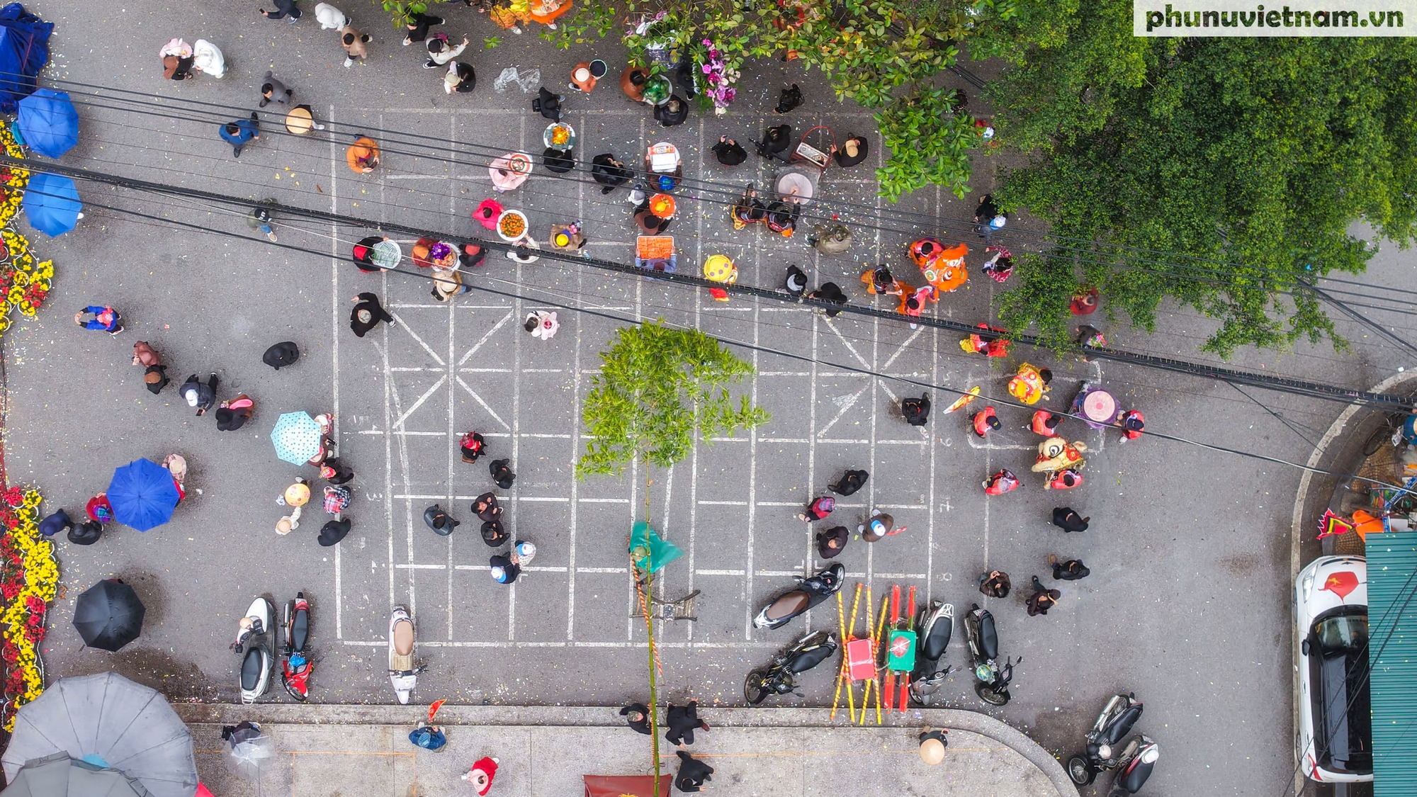 Nơi người dân sẵn sàng dừng kinh doanh, bỏ tiền triệu ra tổ chức mời khách tới dự lễ hội- Ảnh 13.