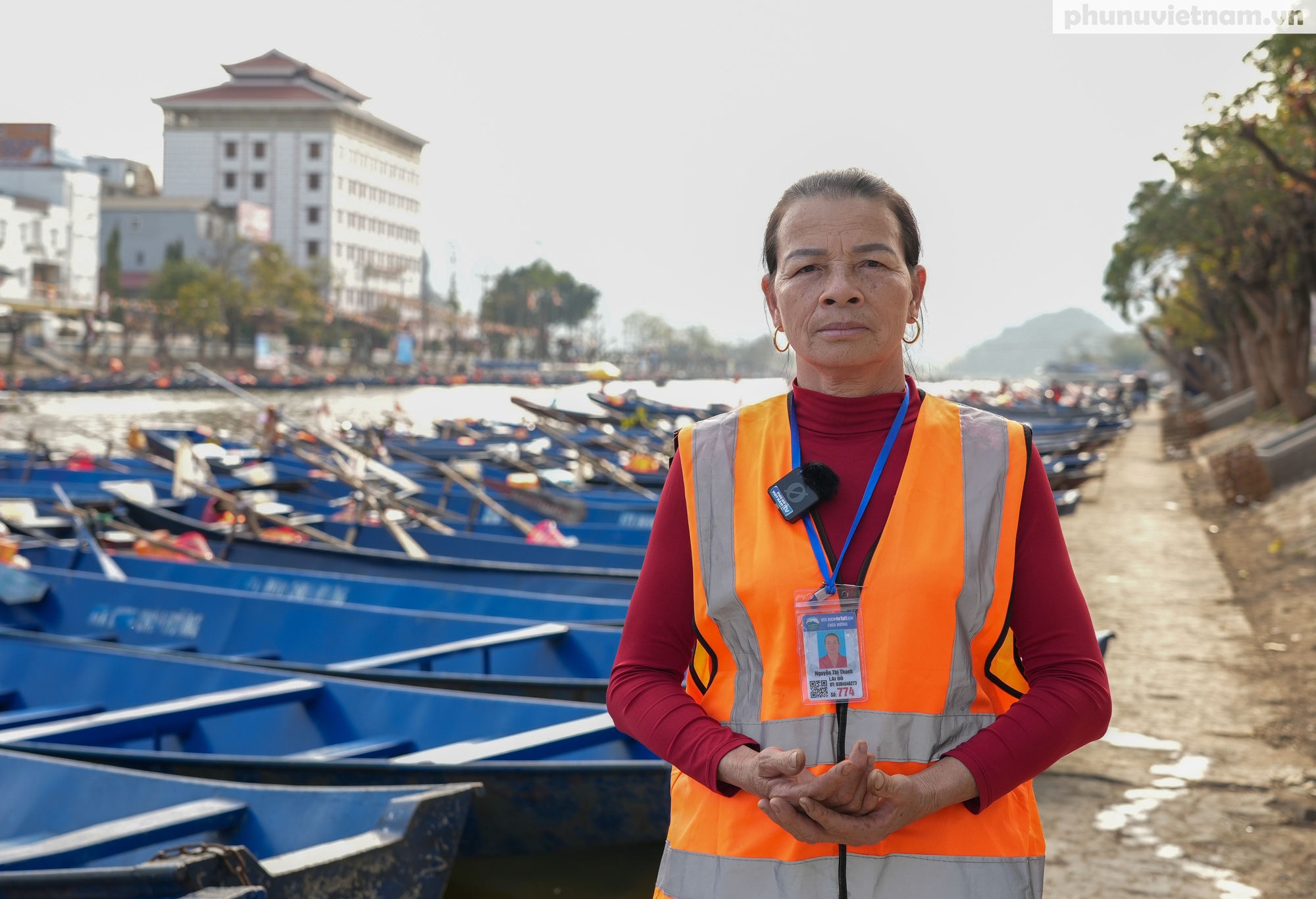 Những người phụ nữ chèo đò "dệt gấm, thêu hoa" trên danh thắng Hương Sơn- Ảnh 5.