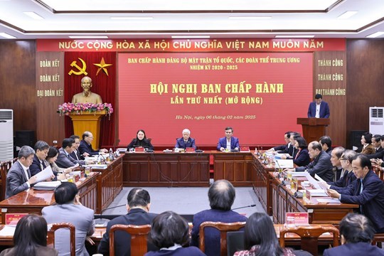 Hội nghị lần thứ nhất Ban Chấp hành Đảng bộ Mặt trận Tổ quốc, các đoàn thể Trung ương- Ảnh 2.