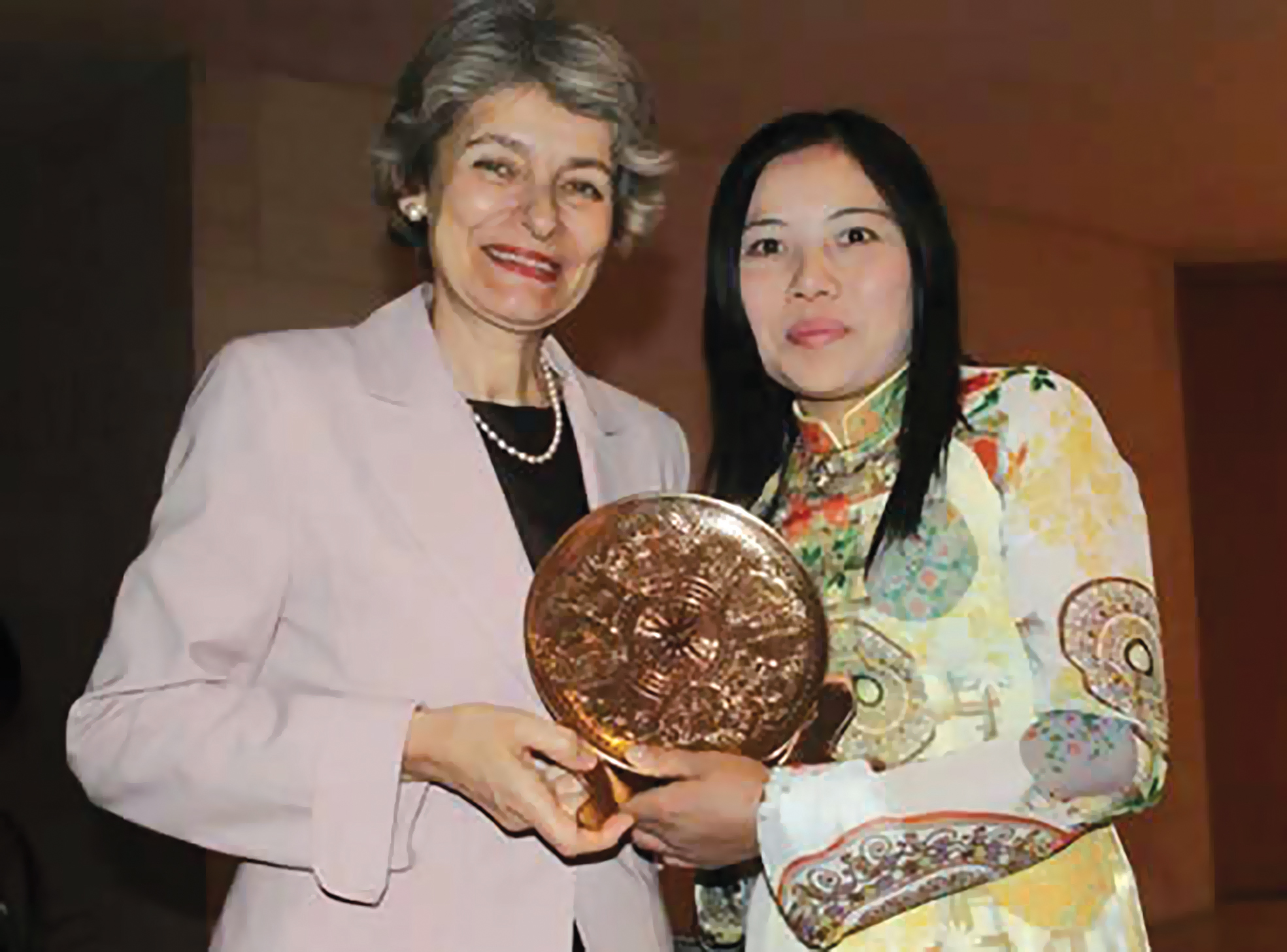 Bước ra thế giới từ những đồng vốn nhỏ- Ảnh 2. Bước ra thế giới từ những đồng vốn nhỏ- Ảnh 2.
