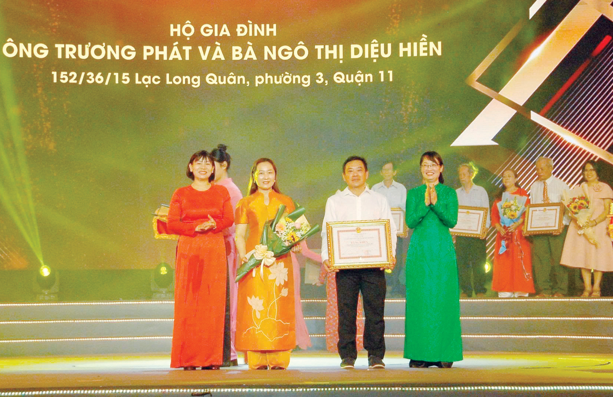 Hạnh phúc của một gia đình 3 thế hệ- Ảnh 1.