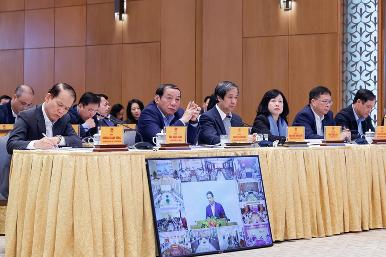 Thủ tướng: Thể chế vừa là động lực, vừa là nguồn lực phát triển- Ảnh 5. Thủ tướng: Thể chế vừa là động lực, vừa là nguồn lực phát triển- Ảnh 5.