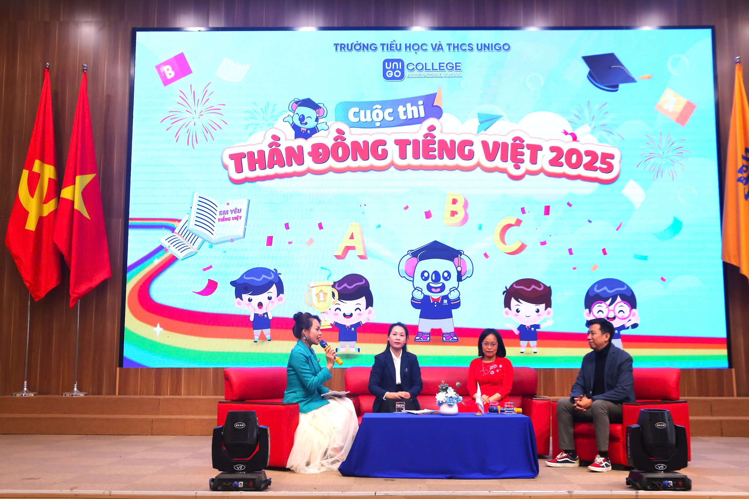 Biarkan kanak-kanak sekolah rendah bebas atau dimasukkan ke dalam rangka kerja? - Foto 1. Để trẻ tiểu học tự do hay đưa vào khuôn khổ?- Ảnh 1.