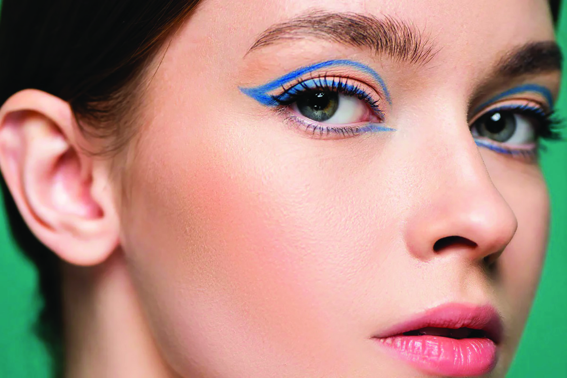 Những xu hướng eyeliner thống trị năm 2025- Ảnh 3. Những xu hướng eyeliner thống trị năm 2025- Ảnh 3.