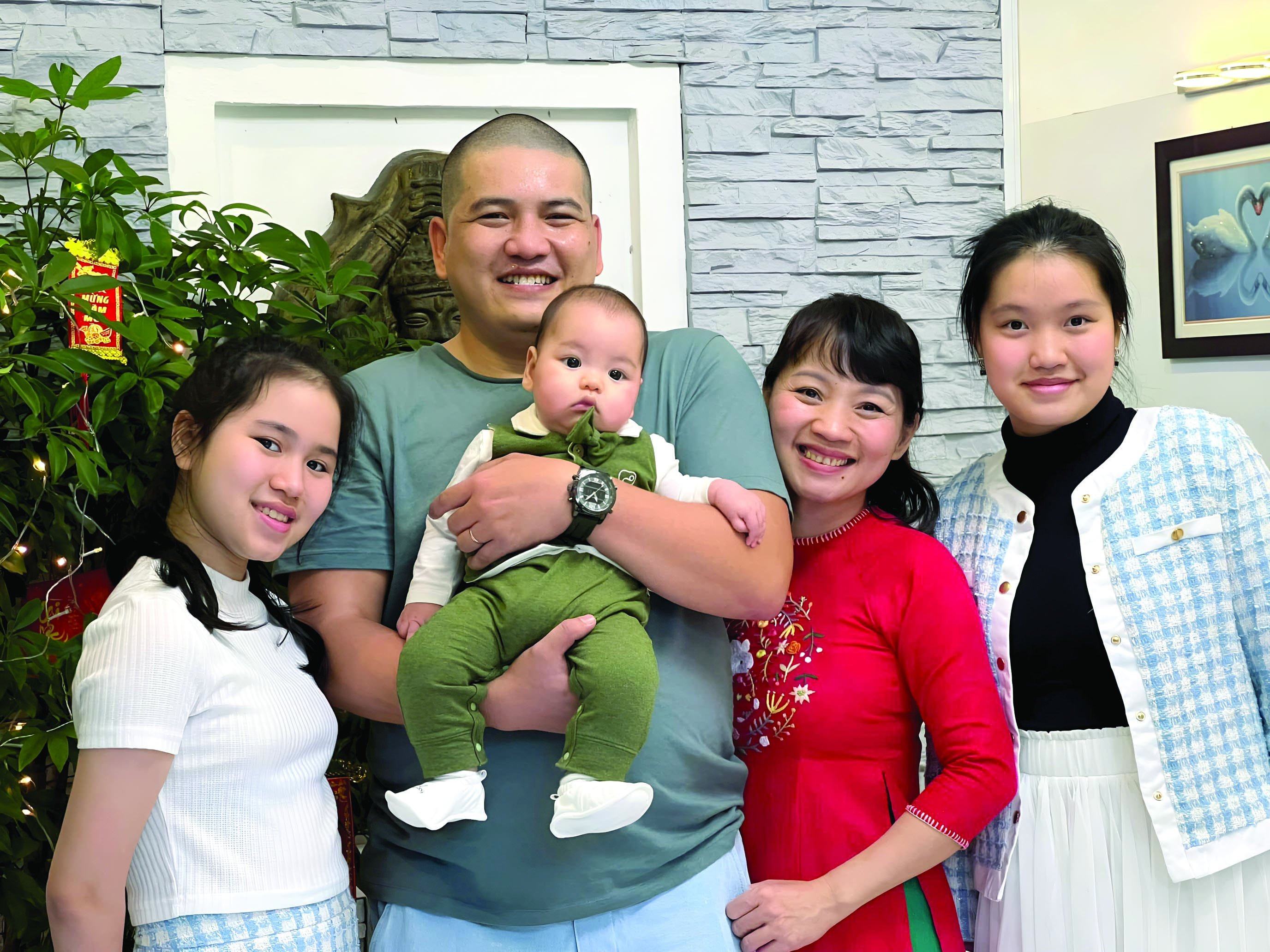"Bài học lớn nhất tôi muốn để lại cho các con là tình yêu thương..."- Ảnh 1. "Bài học lớn nhất tôi muốn để lại cho các con là tình yêu thương..."- Ảnh 1.
