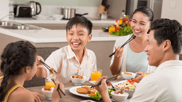 Cha mẹ đừng khiến con cảm thấy đang là “khách trọ" trong chính nhà mình- Ảnh 2. Cha mẹ đừng khiến con cảm thấy đang là “khách trọ" trong chính nhà mình- Ảnh 2.