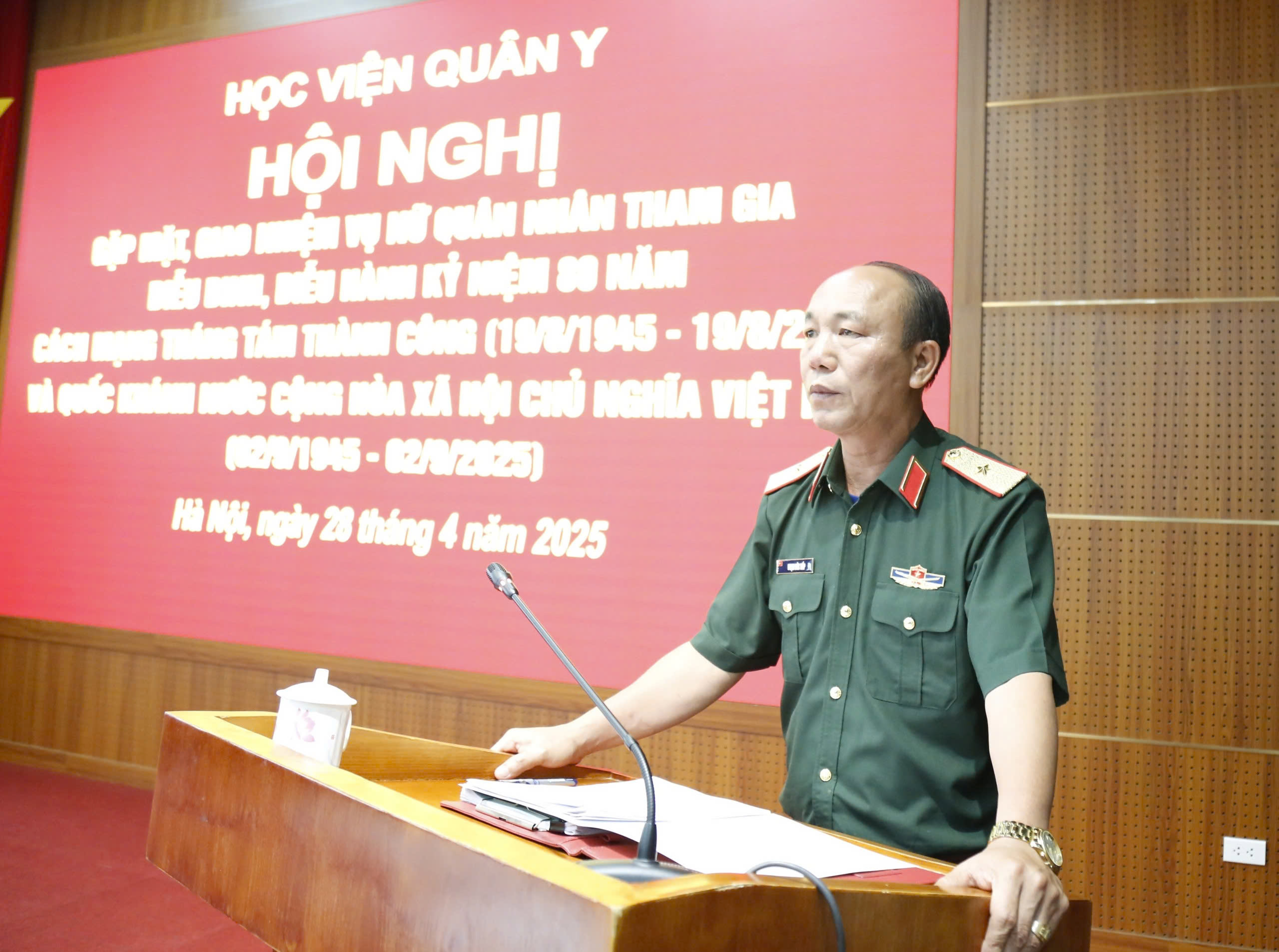 Military Medical Academy assigns female soldiers to participate in the ...