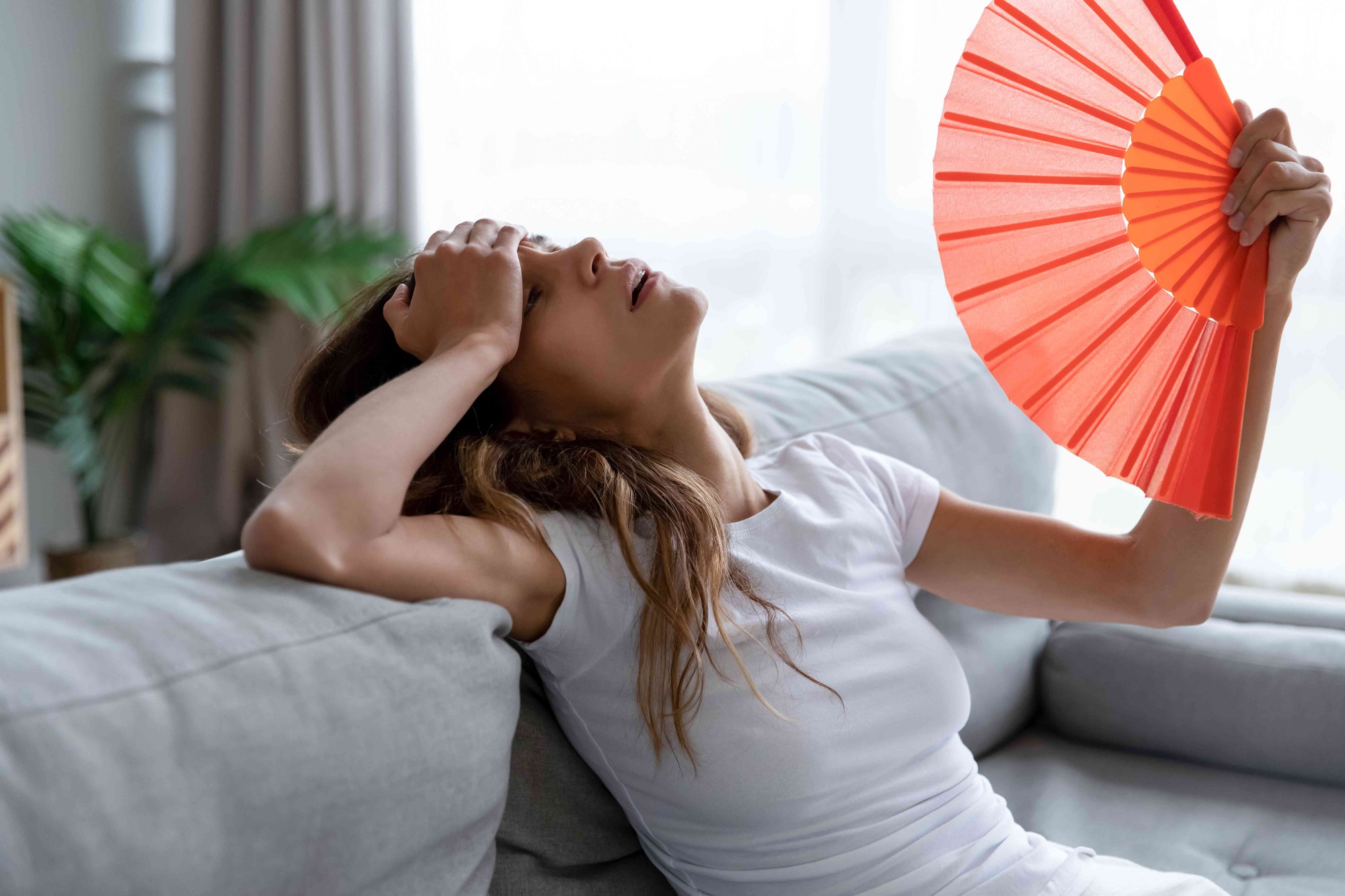 Cẩn thận với nguyên nhân gây tăng thân nhiệt nhưng không sốt, đặc biệt là vào mùa nóng- Ảnh 2.