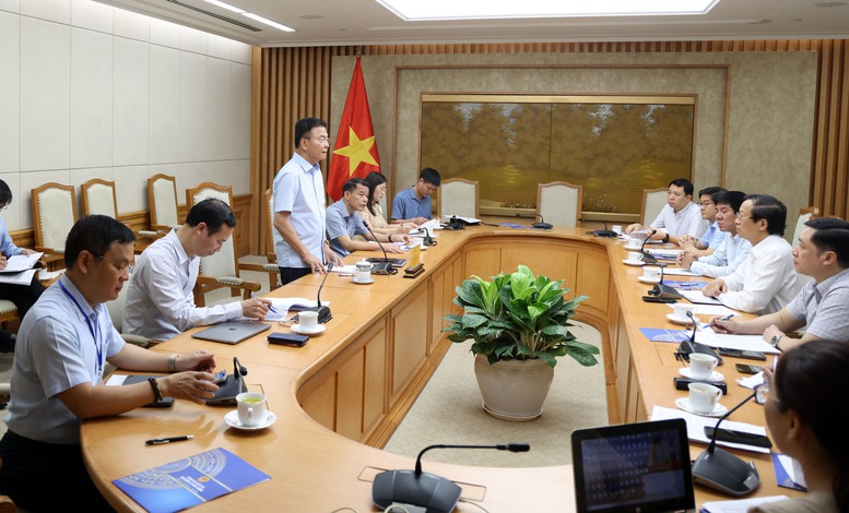 Kỳ thi tốt nghiệp THPT 2025: Còn nhiều việc phải làm, tuyệt đối không chủ quan- Ảnh 1. Kỳ thi tốt nghiệp THPT 2025: Còn nhiều việc phải làm, tuyệt đối không chủ quan- Ảnh 1.