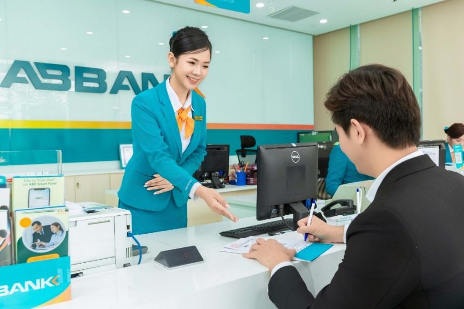 Quý 1/2025: Lợi nhuận trước thuế của ABBANK tăng hơn 2 lần so với cùng kỳ, chuyển đổi số mạnh- Ảnh 1. Quý 1/2025: Lợi nhuận trước thuế của ABBANK tăng hơn 2 lần so với cùng kỳ, chuyển đổi số mạnh- Ảnh 1.