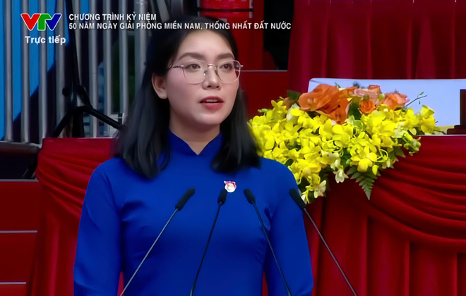 Chân dung nữ đảng viên trẻ phát biểu trong Lễ kỷ niệm 50 năm Ngày giải phóng miền Nam- Ảnh 2. Chân dung nữ đảng viên trẻ phát biểu trong Lễ kỷ niệm 50 năm Ngày giải phóng miền Nam- Ảnh 2.