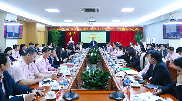 Ngân hàng CSXH giải ngân theo kế hoạch được giao nhằm kịp thời hỗ trợ thực hiện các Chương trình mục tiêu quốc gia - Ảnh 1. Ngân hàng CSXH giải ngân theo kế hoạch được giao nhằm kịp thời hỗ trợ thực hiện các Chương trình mục tiêu quốc gia - Ảnh 1.