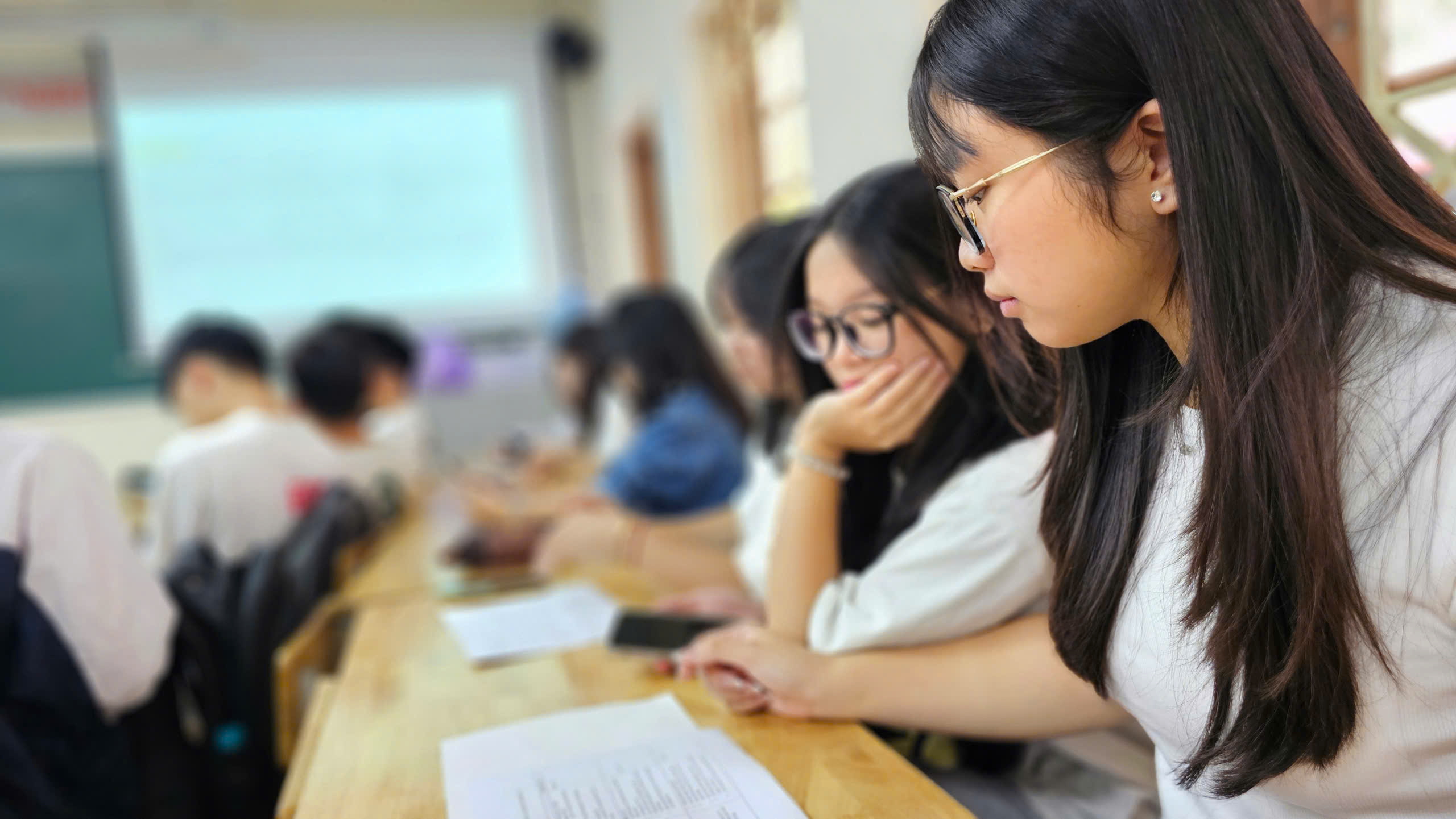 Phát hiện con yêu sớm, cha mẹ đừng tạo ra những "vết nứt vô hình"- Ảnh 3.