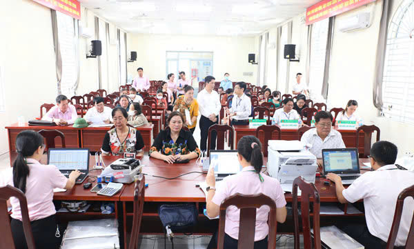 Tín dụng chính sách chắp cánh ước mơ cho người dân Thành phố mang tên Bác- Ảnh 2.