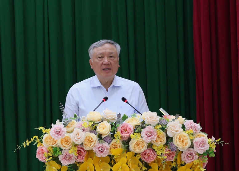 Phó Thủ tướng Thường trực Nguyễn Hòa Bình dự Lễ công bố quyết định đặc xá tại Trại giam A2- Ảnh 4. Phó Thủ tướng Thường trực Nguyễn Hòa Bình dự Lễ công bố quyết định đặc xá tại Trại giam A2- Ảnh 4.
