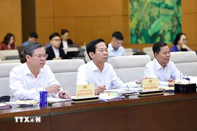 Chủ tịch Quốc hội: Công tâm trong giới thiệu nhân sự, tránh tư tưởng cục bộ- Ảnh 2. Chủ tịch Quốc hội: Công tâm trong giới thiệu nhân sự, tránh tư tưởng cục bộ- Ảnh 2.