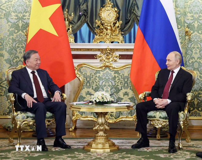 Tuyên bố chung về những định hướng lớn của quan hệ Đối tác Chiến lược toàn diện Việt-Nga trong giai đoạn hợp tác mới- Ảnh 9. Tuyên bố chung về những định hướng lớn của quan hệ Đối tác Chiến lược toàn diện Việt-Nga trong giai đoạn hợp tác mới- Ảnh 9.