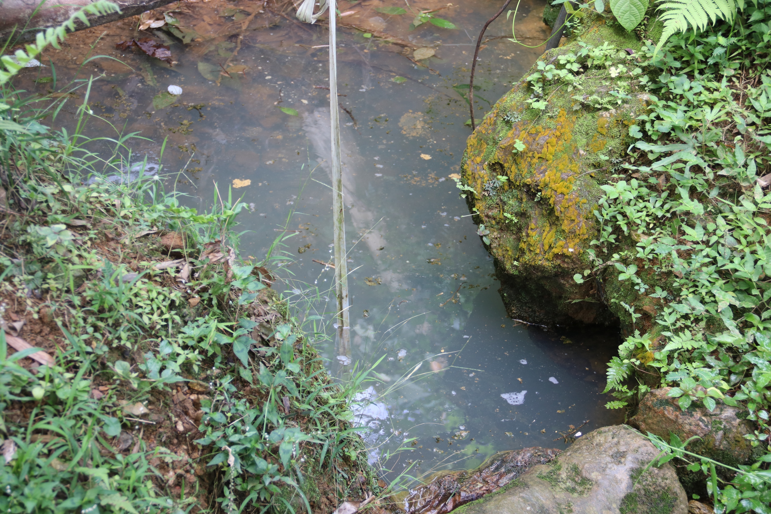 Lào Cai: Cả làng bất an vì sống bên bãi thải quặng - Ảnh 9.