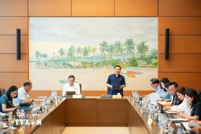 Cân nhắc bổ sung thẩm quyền giữ người ở trường hợp khẩn cấp, tạm giữ, tạm giam- Ảnh 1. Cân nhắc bổ sung thẩm quyền giữ người ở trường hợp khẩn cấp, tạm giữ, tạm giam- Ảnh 1.